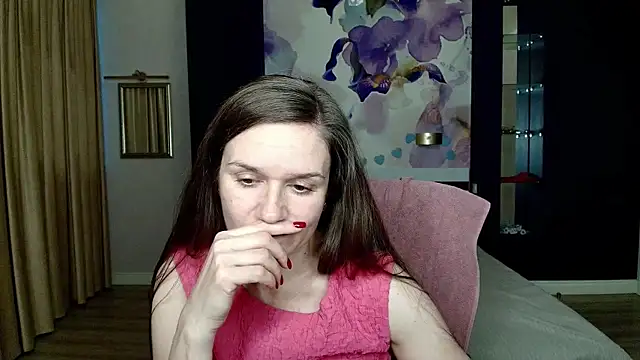 AriaGray online show from November 8, 2:20 pm