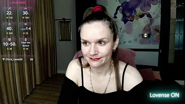 Snapshot of AriaGray chatting on February 27, 1:17 am AriaGray online show from February 27, 1:17 am