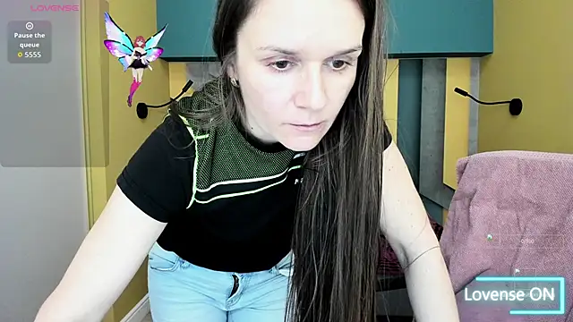 AriaGray online show from December 4, 12:48 pm