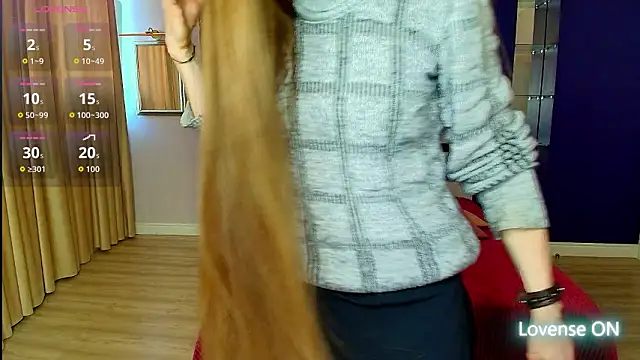 Snapshot of AriaGray chatting on February 28, 7:41 am AriaGray online show from February 28, 7:41 am