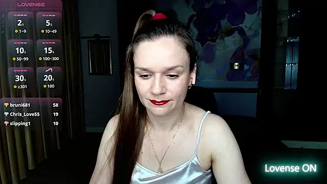 AriaGray online show from May 26, 1:04 am