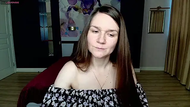 AriaGray online show from December 22, 1:33 pm