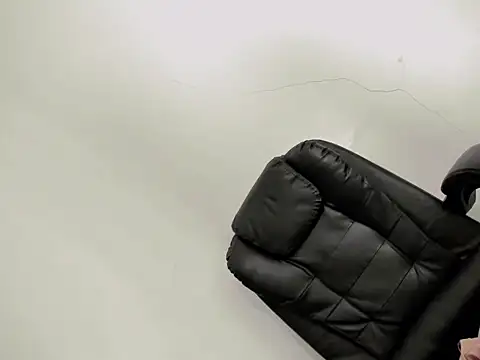 Selene14 online show from March 29, 4:52 pm