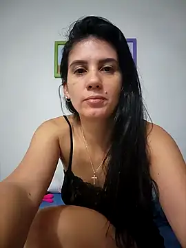 AbbyBaker222 online show from January 18, 6:56 am