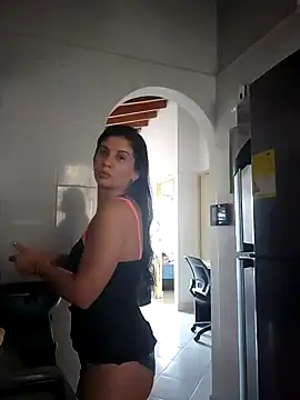 AbbyBaker222 online show from January 6, 10:36 pm