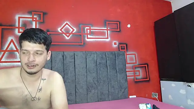 FerneyManti online show from February 12, 1:33 pm