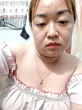 VyOanh2K online show from December 1, 4:41 pm