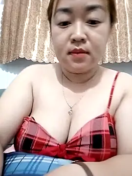 VyOanh2K online show from November 22, 3:55 pm