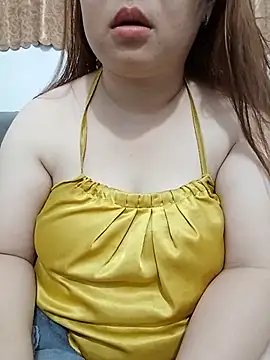 Snapshot of VyOanh2K chatting on July 18, 4:59 pm VyOanh2K online show from July 18, 4:59 pm
