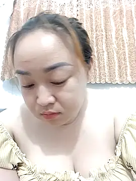 VyOanh2K online show from March 27, 4:08 pm