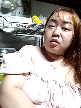 VyOanh2K online show from October 28, 2:05 pm