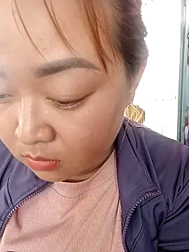 VyOanh2K online show from February 1, 5:49 am