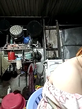 VyOanh2K online show from February 4, 3:40 pm