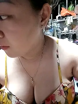 VyOanh2K online show from November 25, 3:34 pm