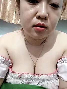 VyOanh2K online show from November 9, 5:06 pm