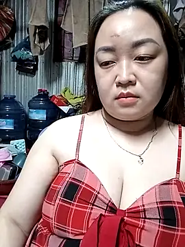 Snapshot of VyOanh2K chatting on September 18, 2:20 pm VyOanh2K online show from September 18, 2:20 pm