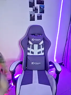 Aria Bennett21 online show from January 22, 1:31 am