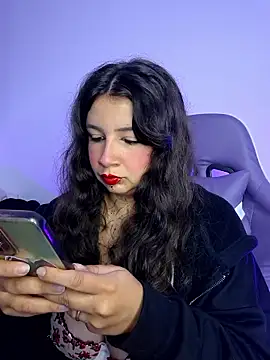 Aria Bennett21 online show from January 13, 2:04 am