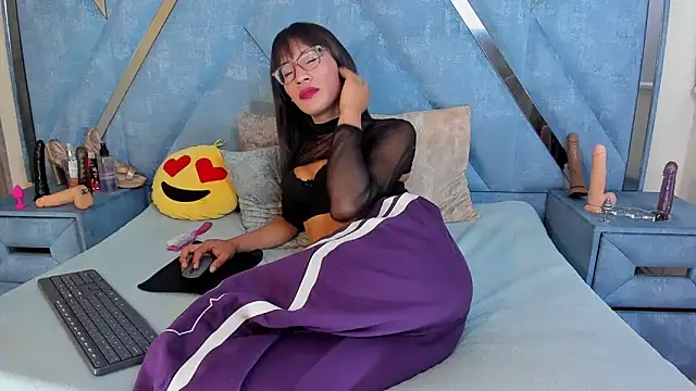 Aura love69 online show from February 23, 6:03 am