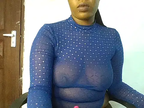Snapshot of Gold-aass chatting on May 29, 9:59 am Gold-aass online show from May 29, 9:59 am