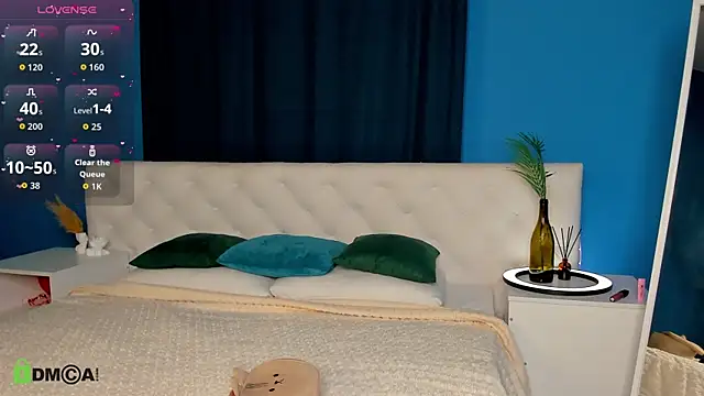 Eva  Lewis online show from November 27, 1:17 am