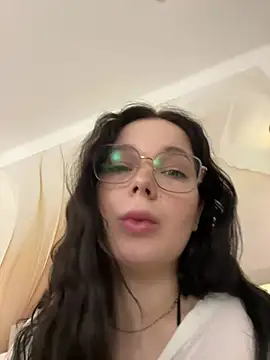 DeniseReese online show from July 5, 4:19 am