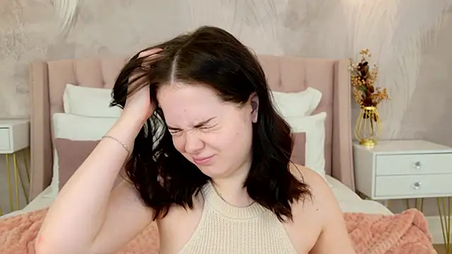 DeniseReese online show from October 20, 3:08 am