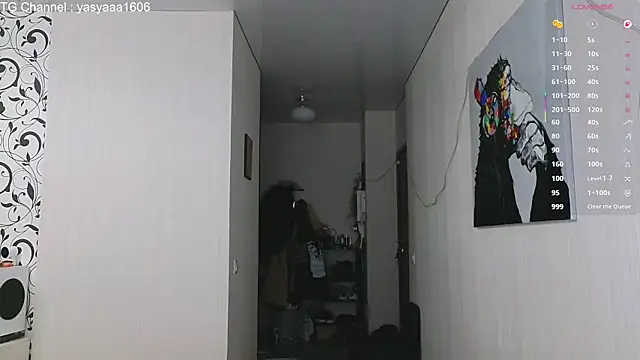 Yassyaaa online show from January 12, 4:30 am