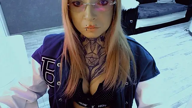 InesGold online show from March 11, 7:24 am