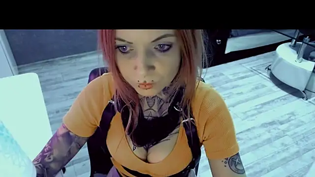 InesGold online show from March 1, 9:48 pm