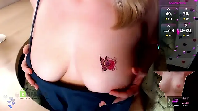  -Luna-  online show from March 14, 11:11 pm