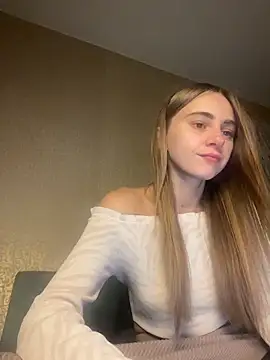 Snapshot of GraceTorrez chatting on October 31, 4:58 pm GraceTorrez online show from October 31, 4:58 pm