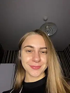 Snapshot of GraceTorrez chatting on October 16, 2:47 pm GraceTorrez online show from October 16, 2:47 pm