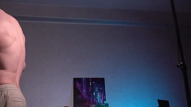 Bruno Banani online show from February 11, 4:40 pm