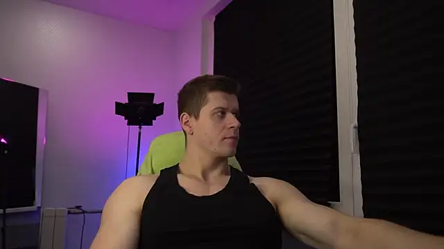 Bruno Banani online show from November 10, 5:18 pm