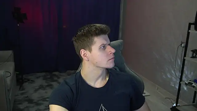 Bruno Banani online show from December 2, 5:14 pm