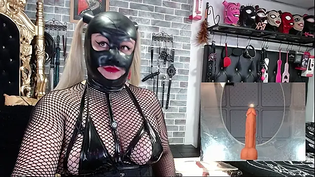 Snapshot of Kinkster_Jade chatting on June 30, 8:53 pm Kinkster Jade online show from June 30, 8:53 pm