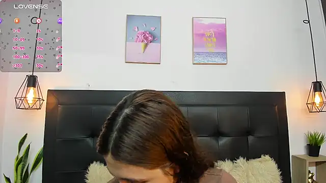 Snapshot of sweet_abby1 chatting on February 8, 12:28 pm sweet abby1 online show from February 8, 12:28 pm