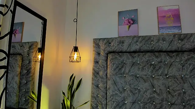 Snapshot of sweet_abby1 chatting on March 11, 12:06 pm sweet abby1 online show from March 11, 12:06 pm