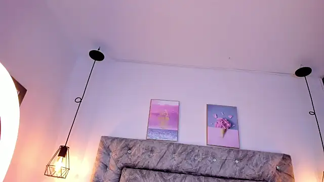 Snapshot of sweet_abby1 chatting on October 8, 12:17 pm sweet abby1 online show from October 8, 12:17 pm