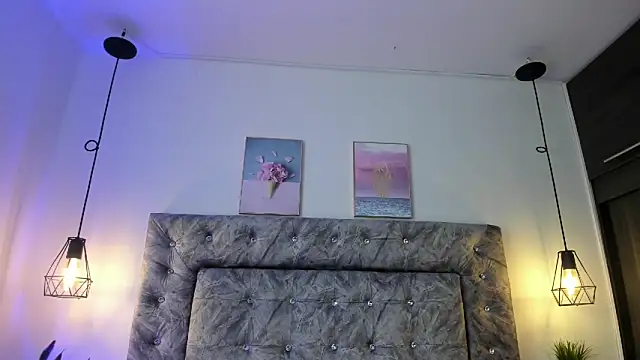 Snapshot of sweet_abby1 chatting on March 3, 12:28 pm sweet abby1 online show from March 3, 12:28 pm