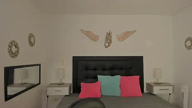 Snapshot of sweet_abby1 chatting on February 10, 11:31 am sweet abby1 online show from February 10, 11:31 am