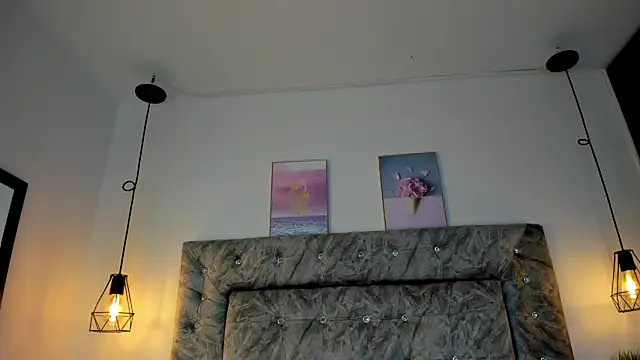 Snapshot of sweet_abby1 chatting on October 10, 12:17 pm sweet abby1 online show from October 10, 12:17 pm