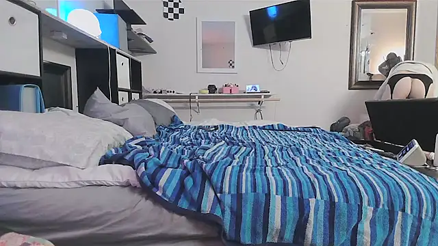 Snapshot of sissytrapdolly24 chatting on November 8, 10:46 pm sissytrapdolly24 online show from November 8, 10:46 pm