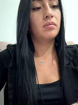 Sara luna  online show from November 15, 1:20 am