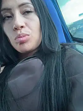 Snapshot of Sara_luna_ chatting on November 8, 8:34 pm Sara luna online show from November 8, 8:34 pm