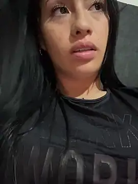 Snapshot of Sara_luna_ chatting on December 9, 11:24 pm Sara luna online show from December 9, 11:24 pm