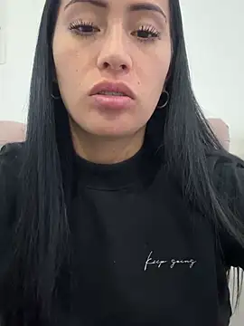 Sara luna  online show from February 14, 10:32 pm