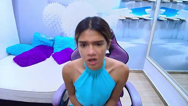 DEMI LEED online show from April 7, 12:29 pm