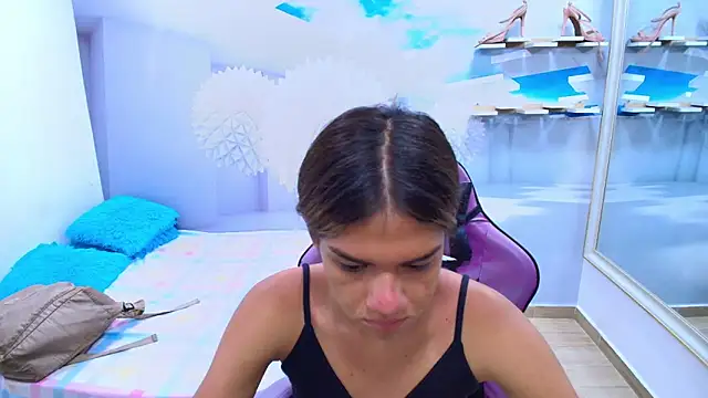 DEMI LEED online show from March 30, 12:17 pm